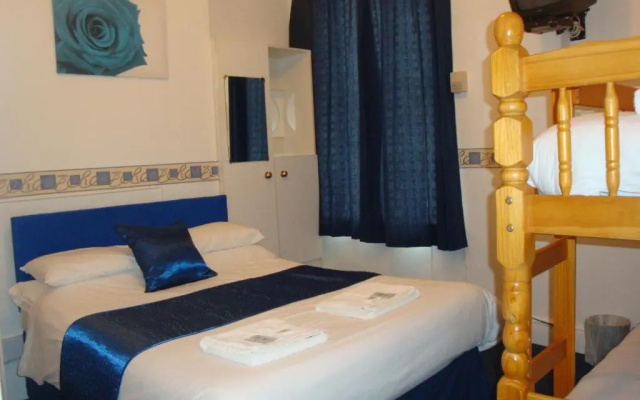 Sandhurst Hotel