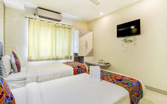 FabHotel Sri Mayuri