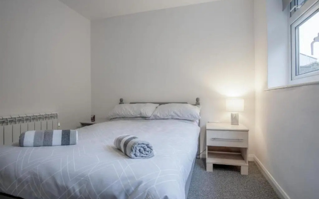 Pharmacy Court - 2 Bedroom Apartment
