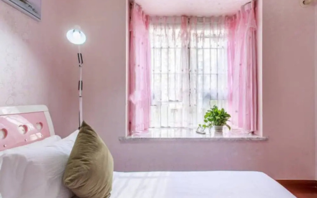 Cozy Apartment