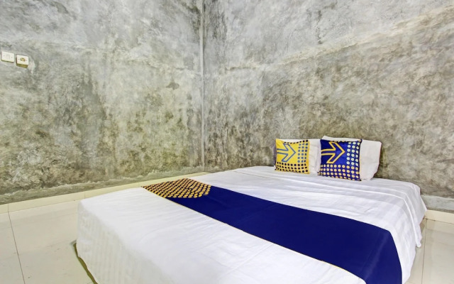 Hotel O Agus Kostel SyariahNearWisata Agro Jollong
