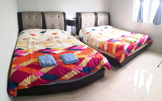 Mcz homestay at ipoh tower WiFi 7-8pax