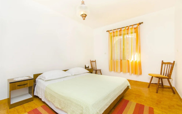 Apartment Ante