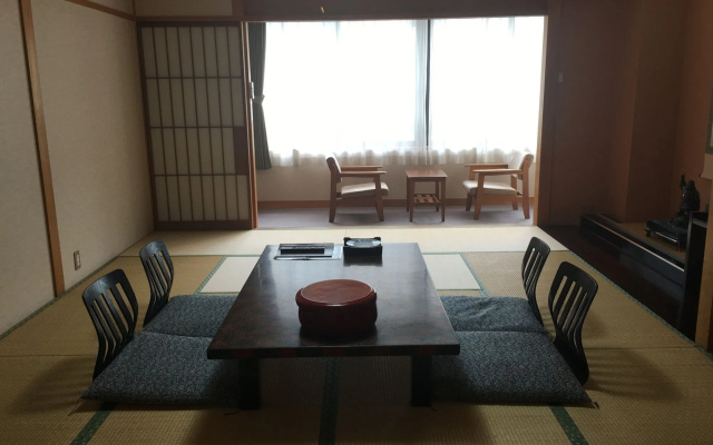 Nakadaya