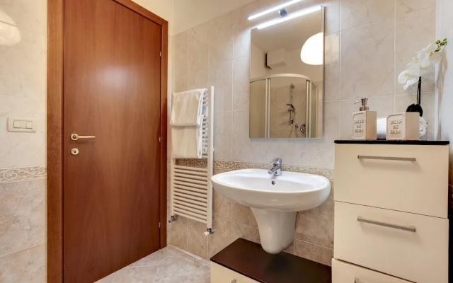 Venetian Style 5