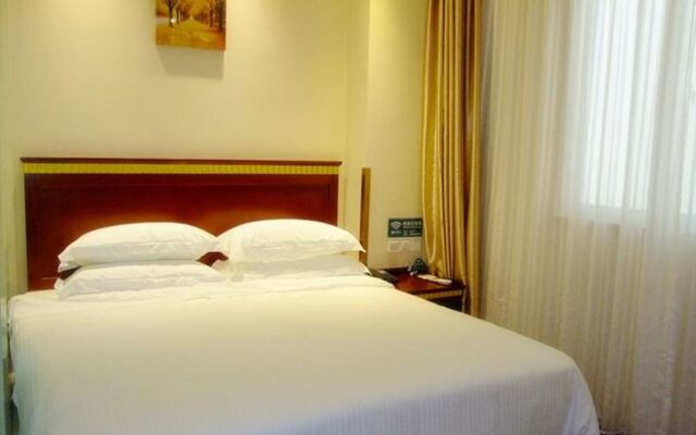 Отель GreenTree Inn ShenZhen Huanggang Port South Futian Road Express Hotel Китай, Шэньчжэнь - отзывы, цены и фото номеров - забронировать отель GreenTree Inn ShenZhen Huanggang Port South Futian Road Express Hotel онлайн комната для гостей