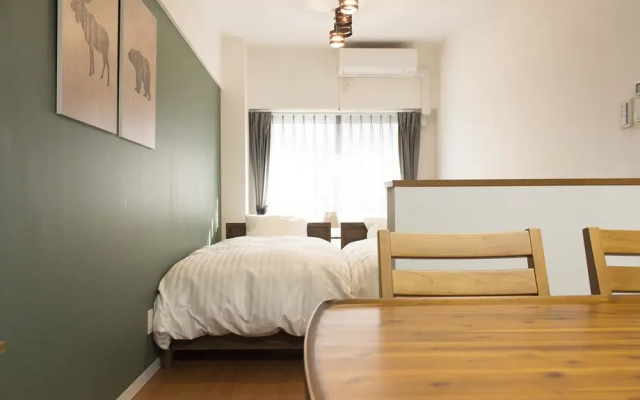 Florish 21 Room