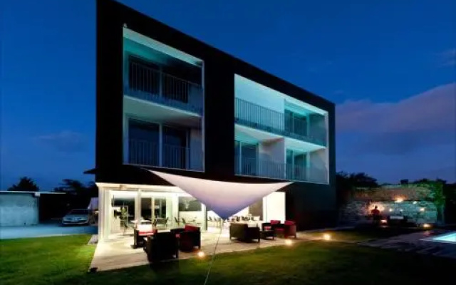 House Iaquin