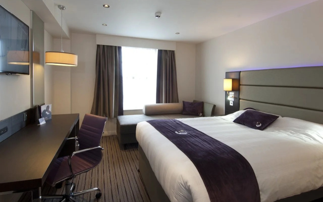 Premier Inn Glasgow - Bellshill