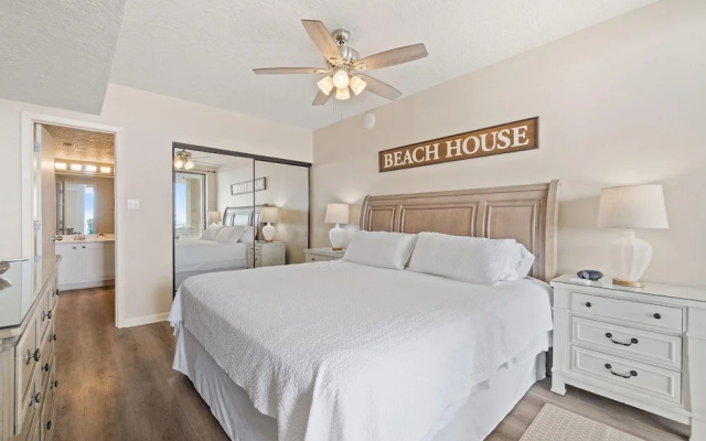 Romar Place 1002