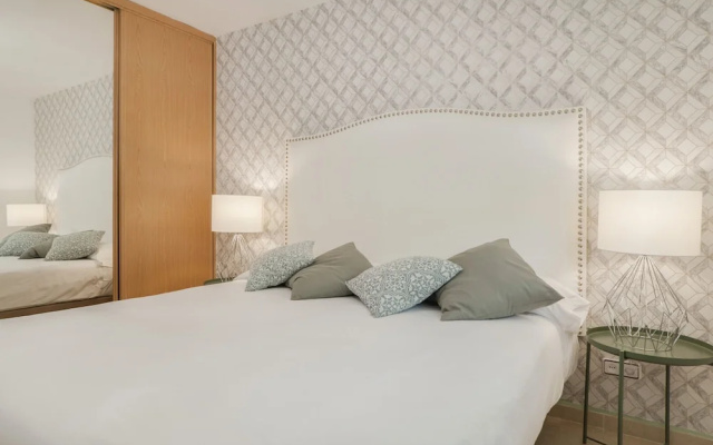 Marbella Beach Center 1 bedroom Larysol