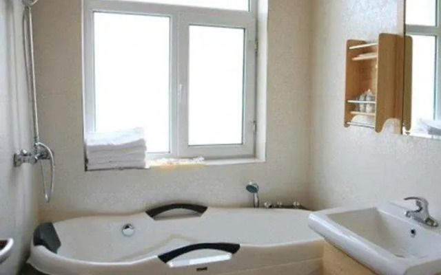 Yihe Hotel