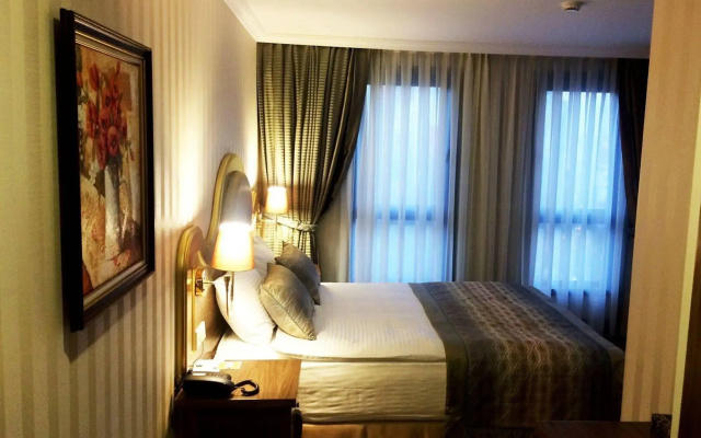 The Central Hotel