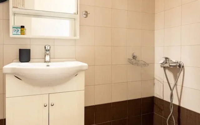 Arvali Glamorous and Quiet apartment