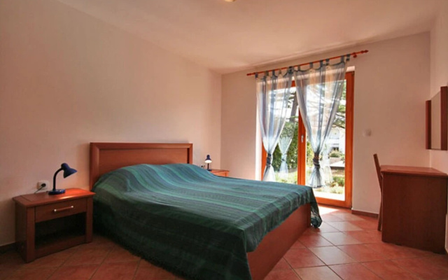 Barbalić Dario Apartment 1 with garden terrace