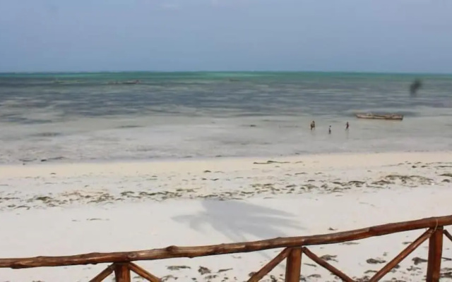 Nyamkwi White Sand