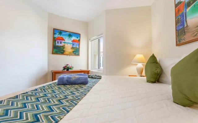 Sunbreeze Suites