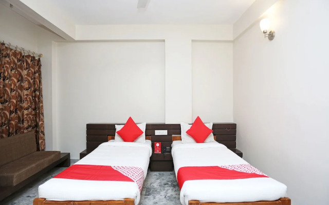 Vijay Palace by OYO Rooms