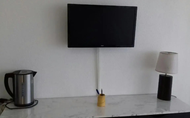 Studio Ideal Couple 2 Enfants, Bien Situe, Calme
