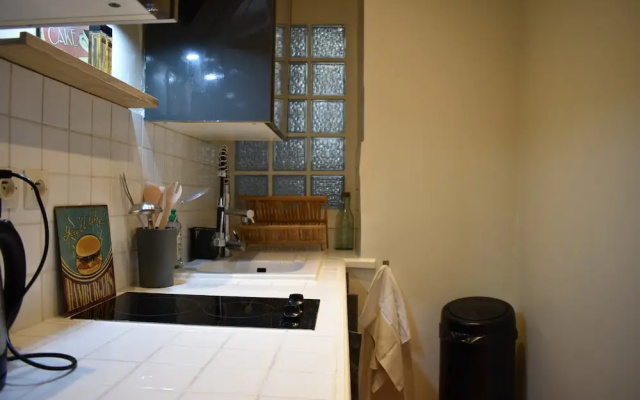 Spacious 1 Bedroom Apartment in Sacré Coeur