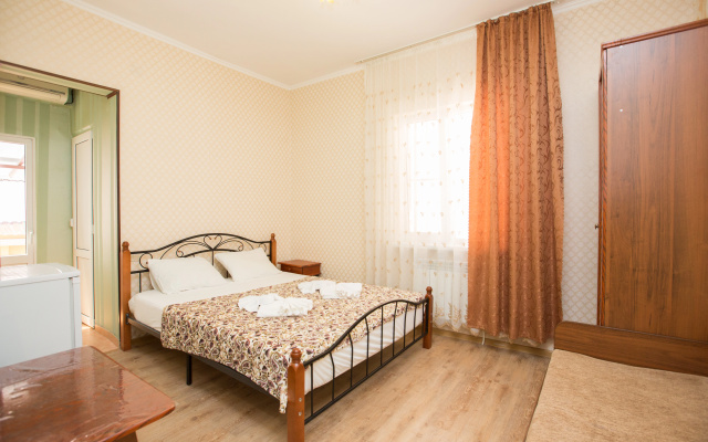 Guest House ST