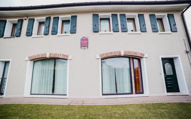 Отель Ca Nanni B&B Италия, Доло - отзывы, цены и фото номеров - забронировать отель Ca Nanni B&B онлайн вид на фасад
