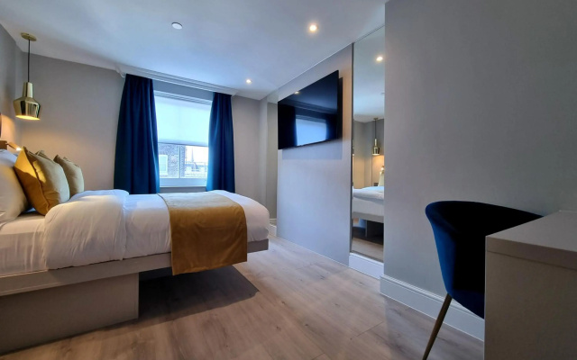 Hotel 43 London