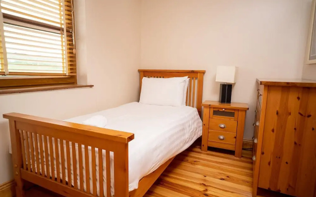 Hotel Doolin Houses