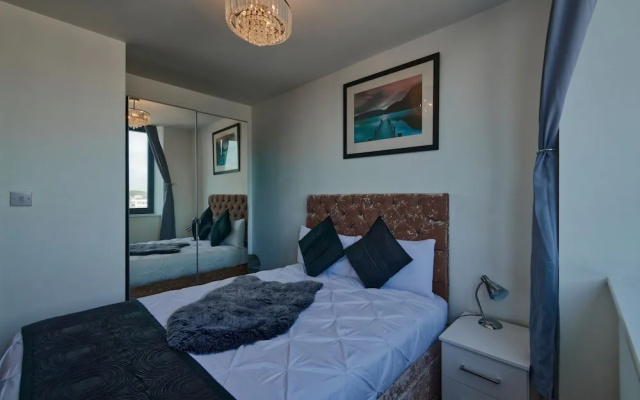 2 Bedroom Central Apartment