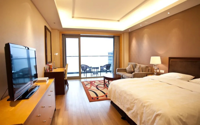 Qiandao Lake Greentown Ling Yun Apartment