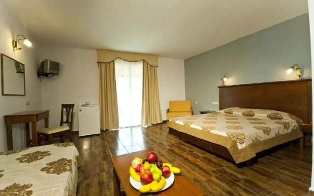Sun Beach Hotel