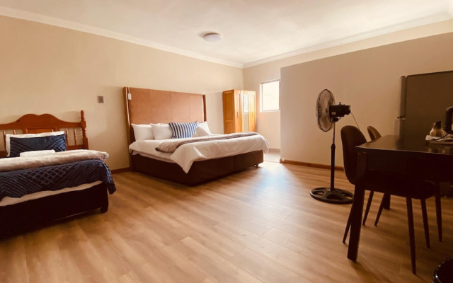 Adhara Hotel
