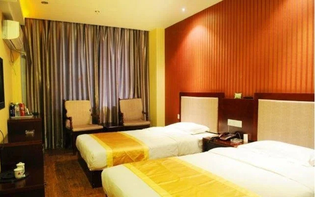 Luzhou Kaini Inn