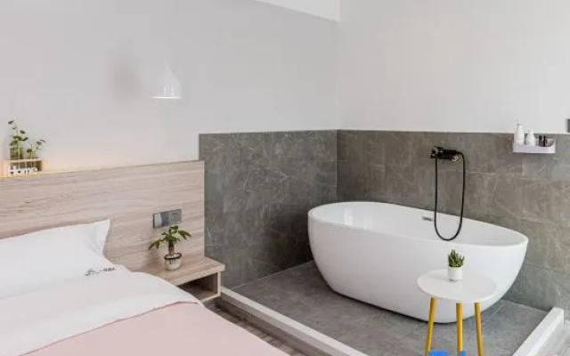 Xiamen Yijia Design Hotel