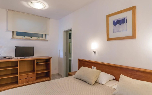 Awesome Home in Pula With Wifi and 1 Bedrooms