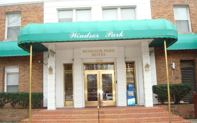 Windsor Park Hotel