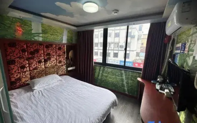 Jinglian Hotel (Hangzhou South Railway Station Changshan Community)