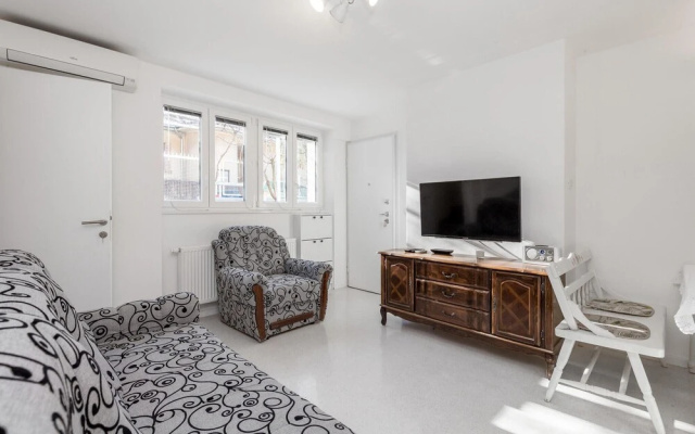 Awesome Home in Rijeka with Hot Tub & 4 Bedrooms