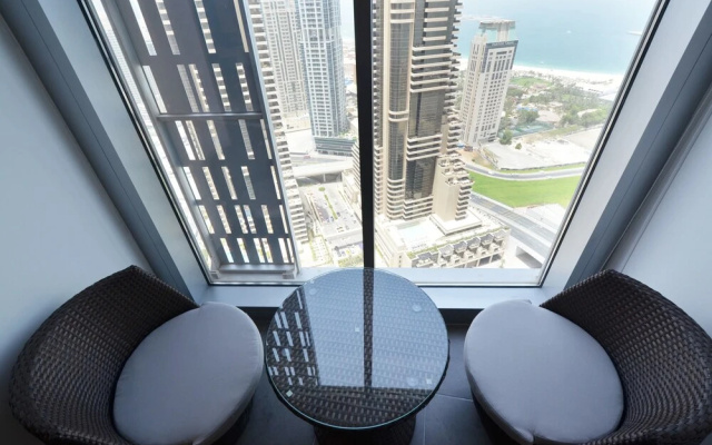 KOH - Cayan Tower