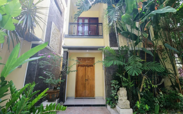 Airy Jimbaran Celagi Basur 1 Bali