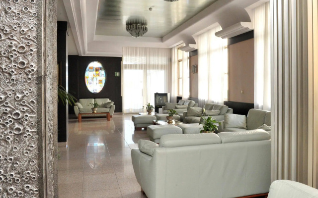Pietra di Luna Hotel
