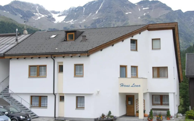 Haus Lena