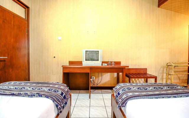 Paradiso Beach Inn