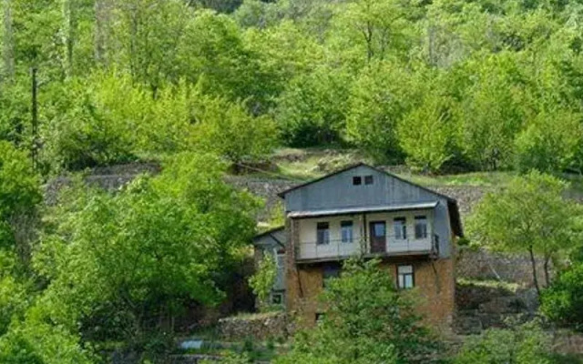 Otel Yeşil Eğin