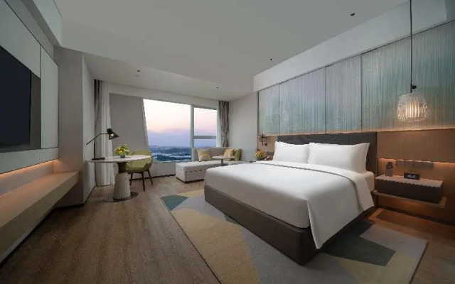 Holiday Inn Chengdu East