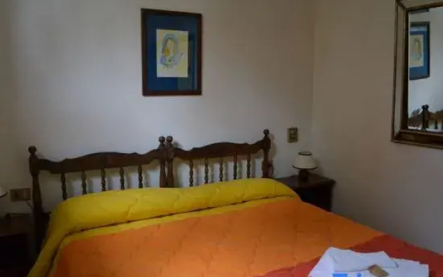 3 Rooms Flat Between Florence and Arezzo - Enjoy Italian Beauty!
