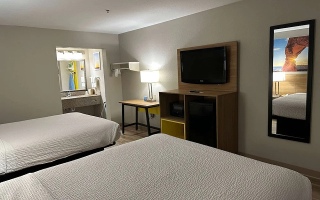 Days Inn by Wyndham Oklahoma City