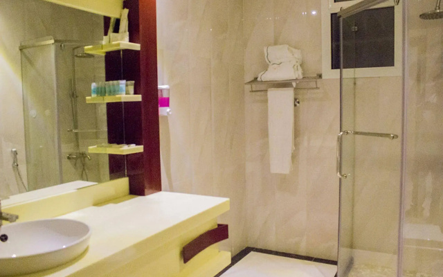 Merfal Serviced Apartments-Royal