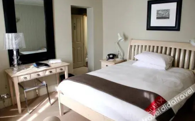 The Pier Hotel