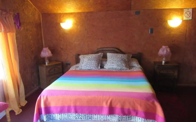 Hostal y Cabañas Perla del Lago